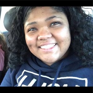 Meet your Posher, Brielle